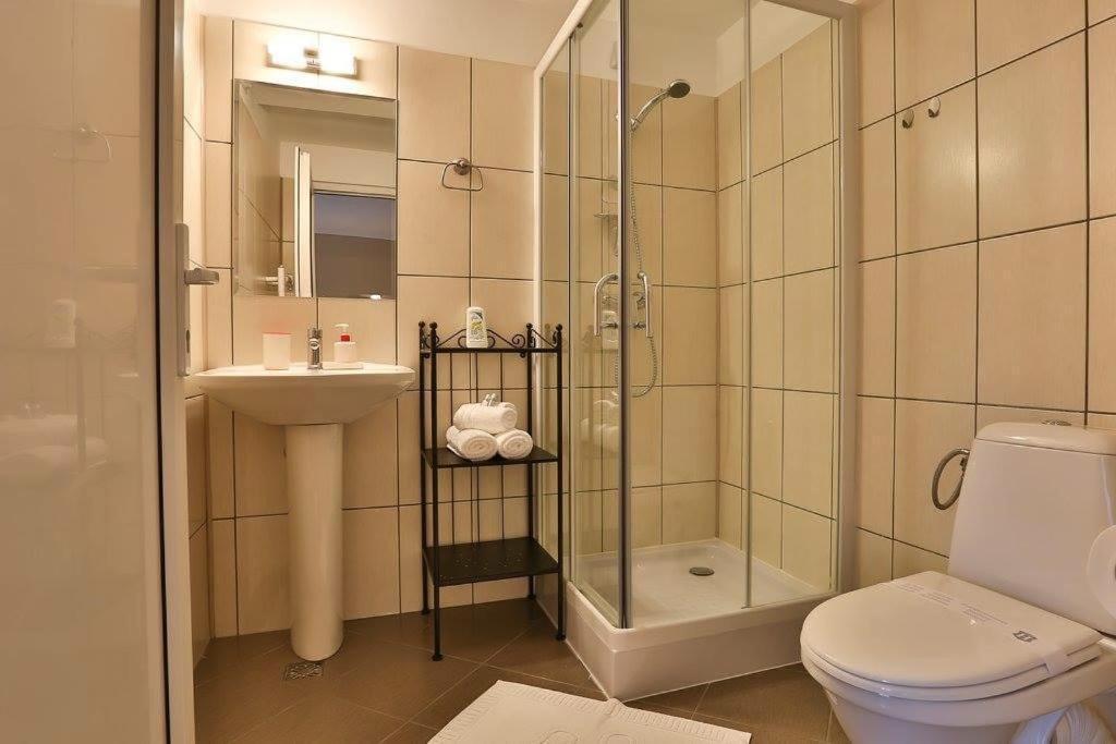 Pensiunea La Padure Cheia, Prahova Hotel Maneciu Luaran gambar