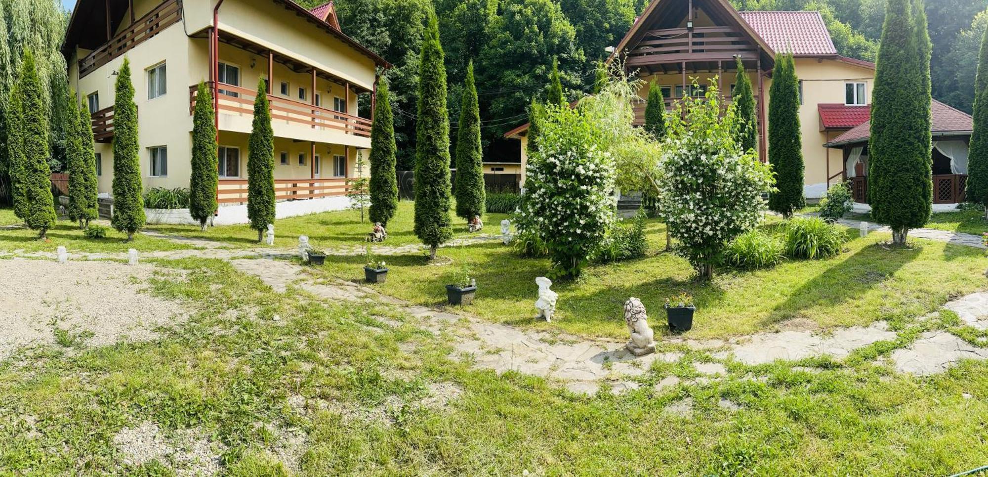 Pensiunea La Padure Cheia, Prahova Hotel Maneciu Luaran gambar